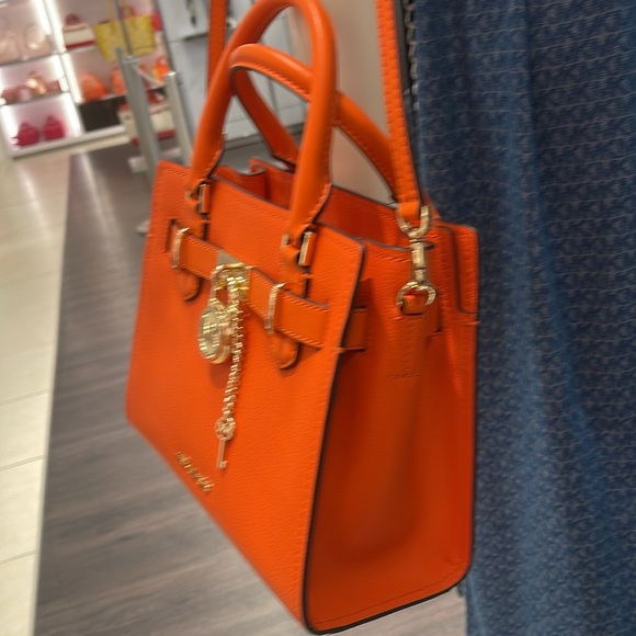 Michael Kors Hamilton Small Satchel Shoulder Crossbody Bag 
Poppy 
NWT - Picture 3 of 16